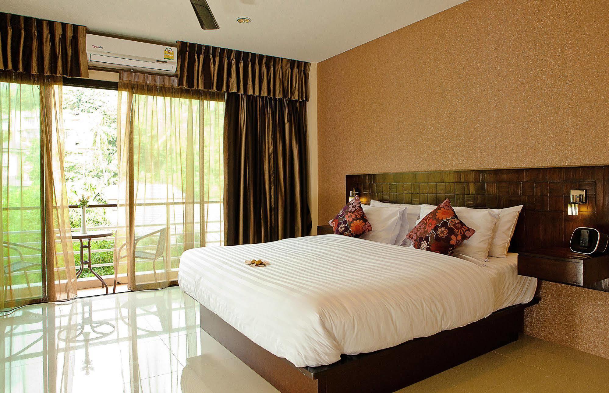 เมลโล สเปซ บูติค รูมส์ Hotel Karon ภายนอก รูปภาพ